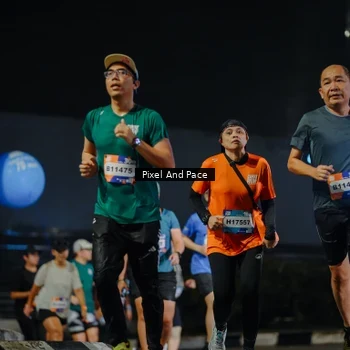 Runner Photo 7789685
