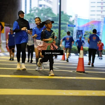 Runner Photo 7789695