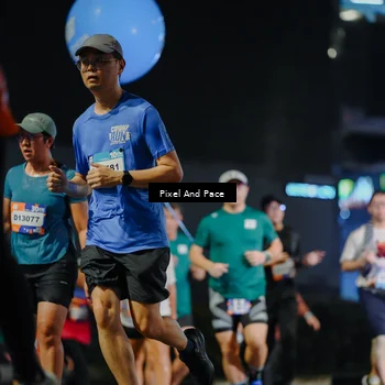 Runner Photo 7789698