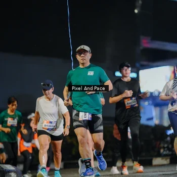 Runner Photo 7789706