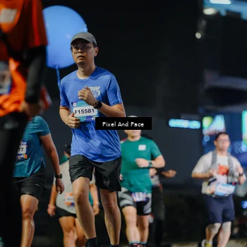 Runner Photo 7789707