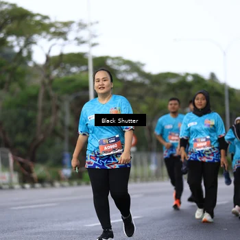 Runner Photo 7789714