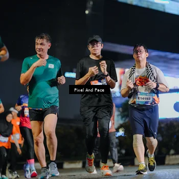 Runner Photo 7789719