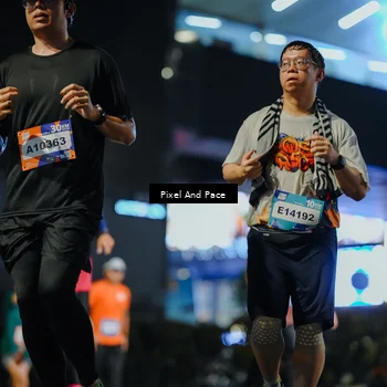Runner Photo 7789731