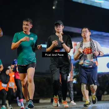 Runner Photo 7789734