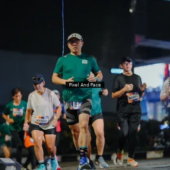 Runner Photo 7789742