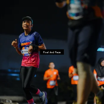 Runner Photo 7789752