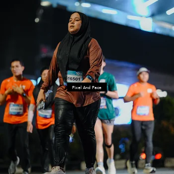 Runner Photo 7789753