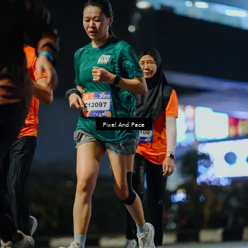 Runner Photo 7789767