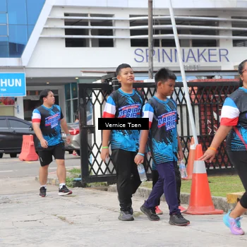 Runner Photo 7789769