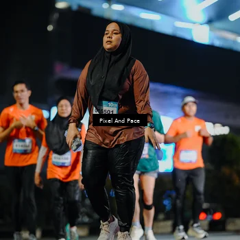 Runner Photo 7789771