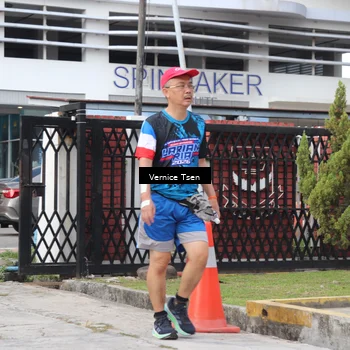 Runner Photo 7789775
