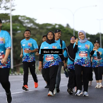 Runner Photo 7789785
