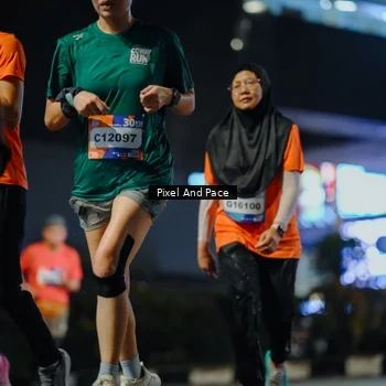 Runner Photo 7789787