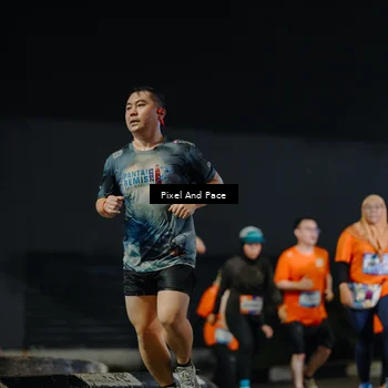 Runner Photo 7789806