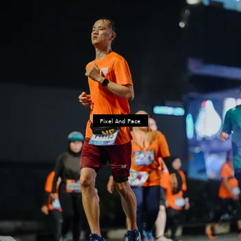 Runner Photo 7789814
