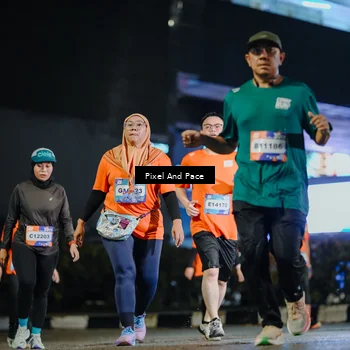 Runner Photo 7789825
