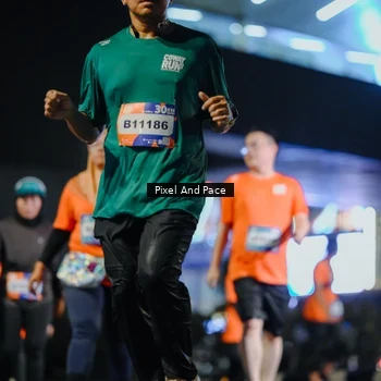 Runner Photo 7789829