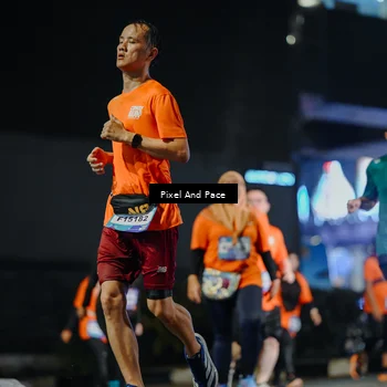 Runner Photo 7789832