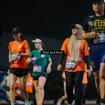 Runner Photo 7789845