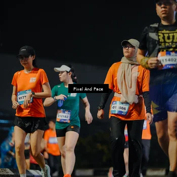 Runner Photo 7789850