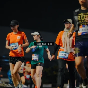 Runner Photo 7789853