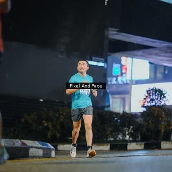 Runner Photo 7789870