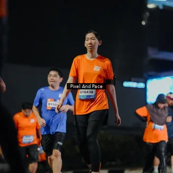 Runner Photo 7789891