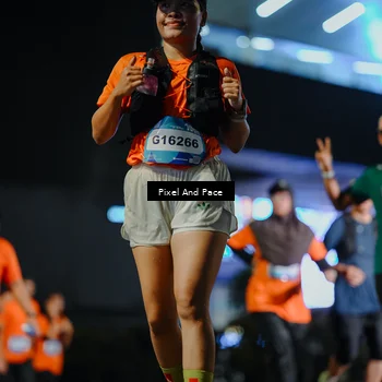 Runner Photo 7789900