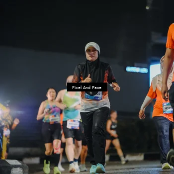 Runner Photo 7789948