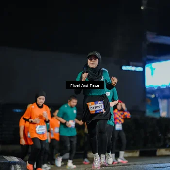 Runner Photo 7789953