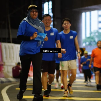 Runner Photo 7789957
