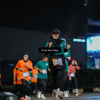 Runner Photo 7789959