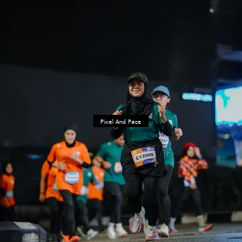 Runner Photo 7789980