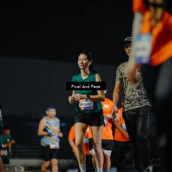 Runner Photo 7790014