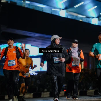 Runner Photo 7790078