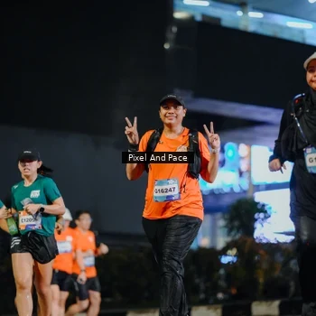 Runner Photo 7790082