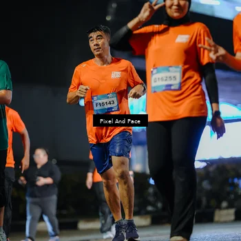 Runner Photo 7790084