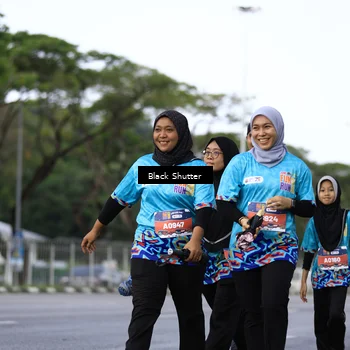 Runner Photo 7790092