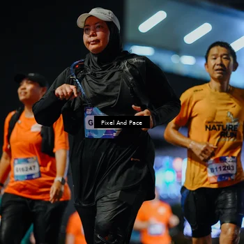 Runner Photo 7790102