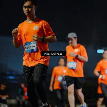 Runner Photo 7790109