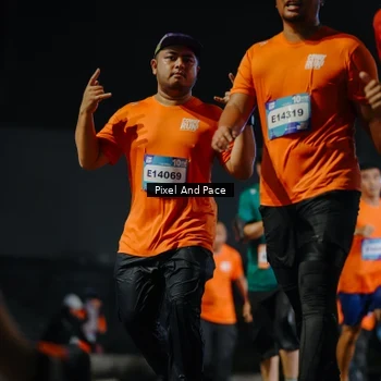 Runner Photo 7790119