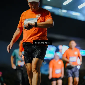 Runner Photo 7790121