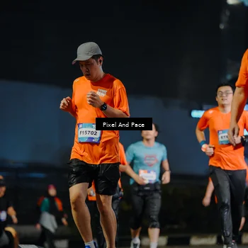 Runner Photo 7790126