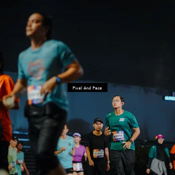 Runner Photo 7790128