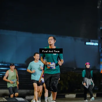 Runner Photo 7790135