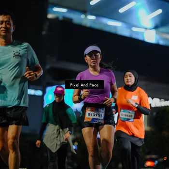 Runner Photo 7790143