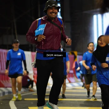 Runner Photo 7790146