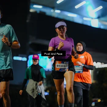 Runner Photo 7790149