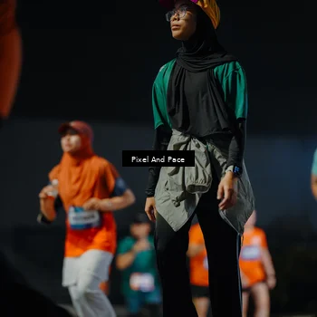 Runner Photo 7790176
